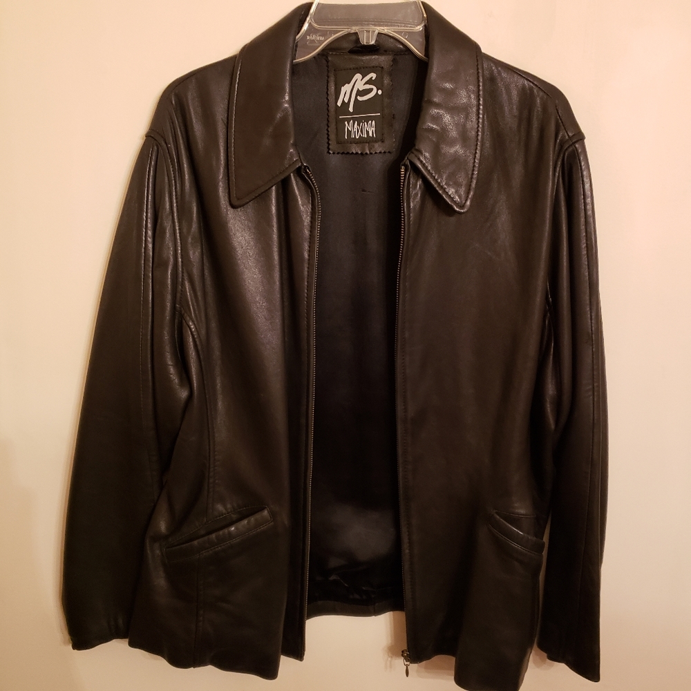 MS. MAXIMA BLACK LEATHER JACKET